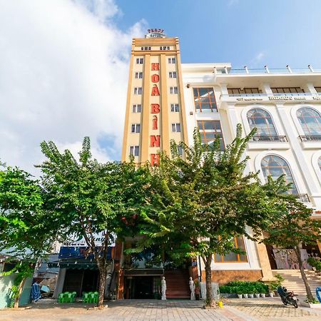 Oyo 375 Hoa Binh Hotel Дананг Экстерьер фото
