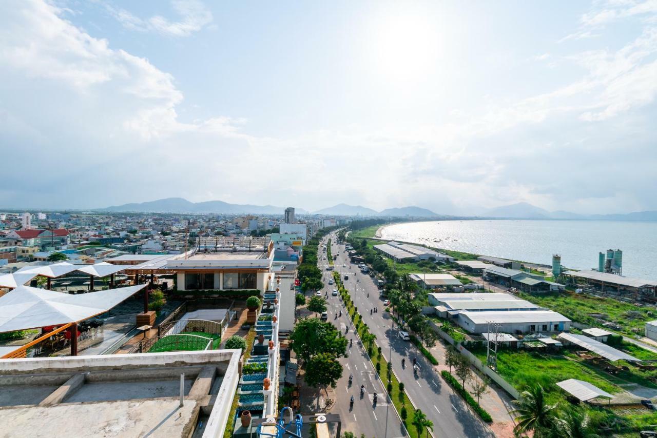 Oyo 375 Hoa Binh Hotel Дананг Экстерьер фото