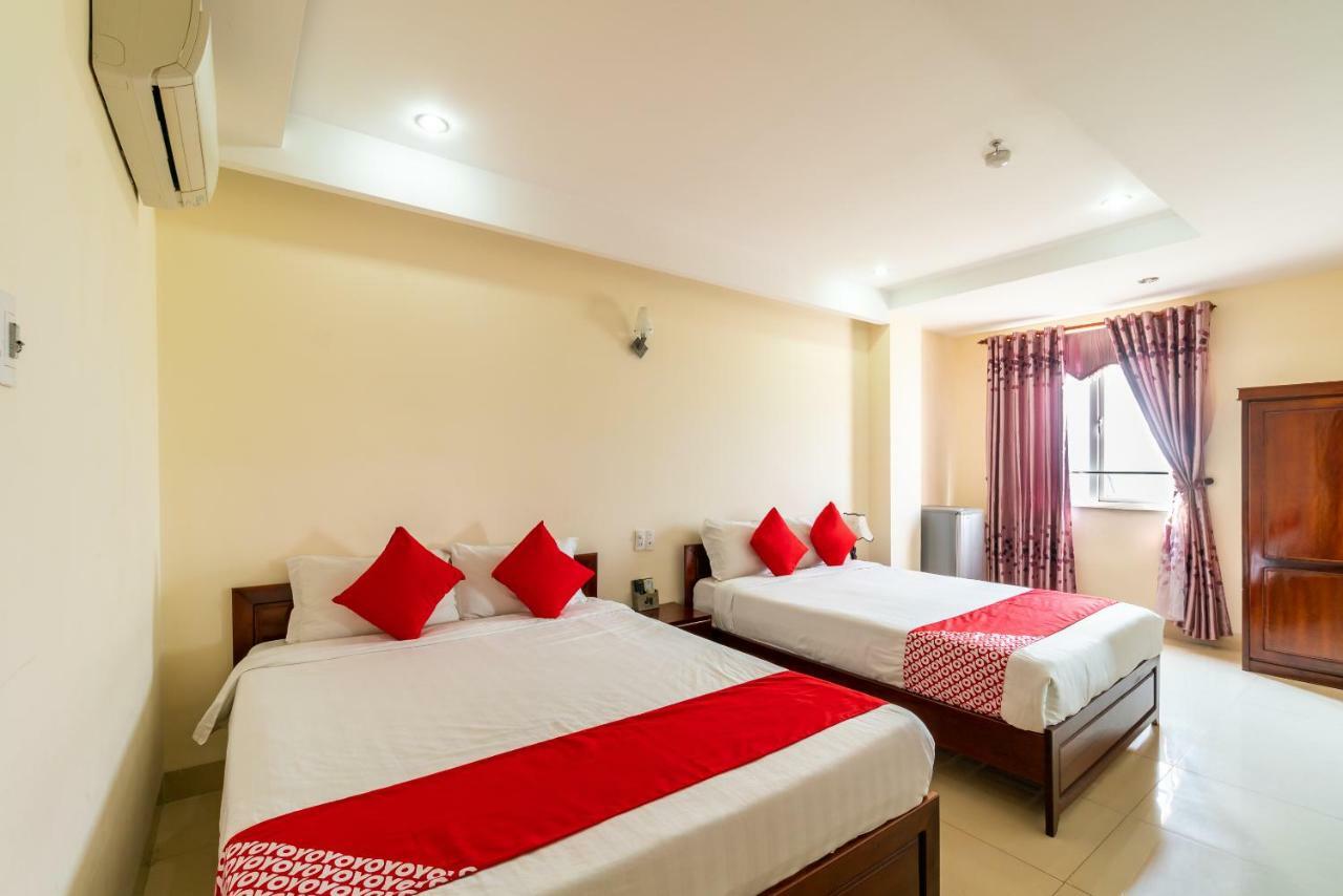 Oyo 375 Hoa Binh Hotel Дананг Экстерьер фото