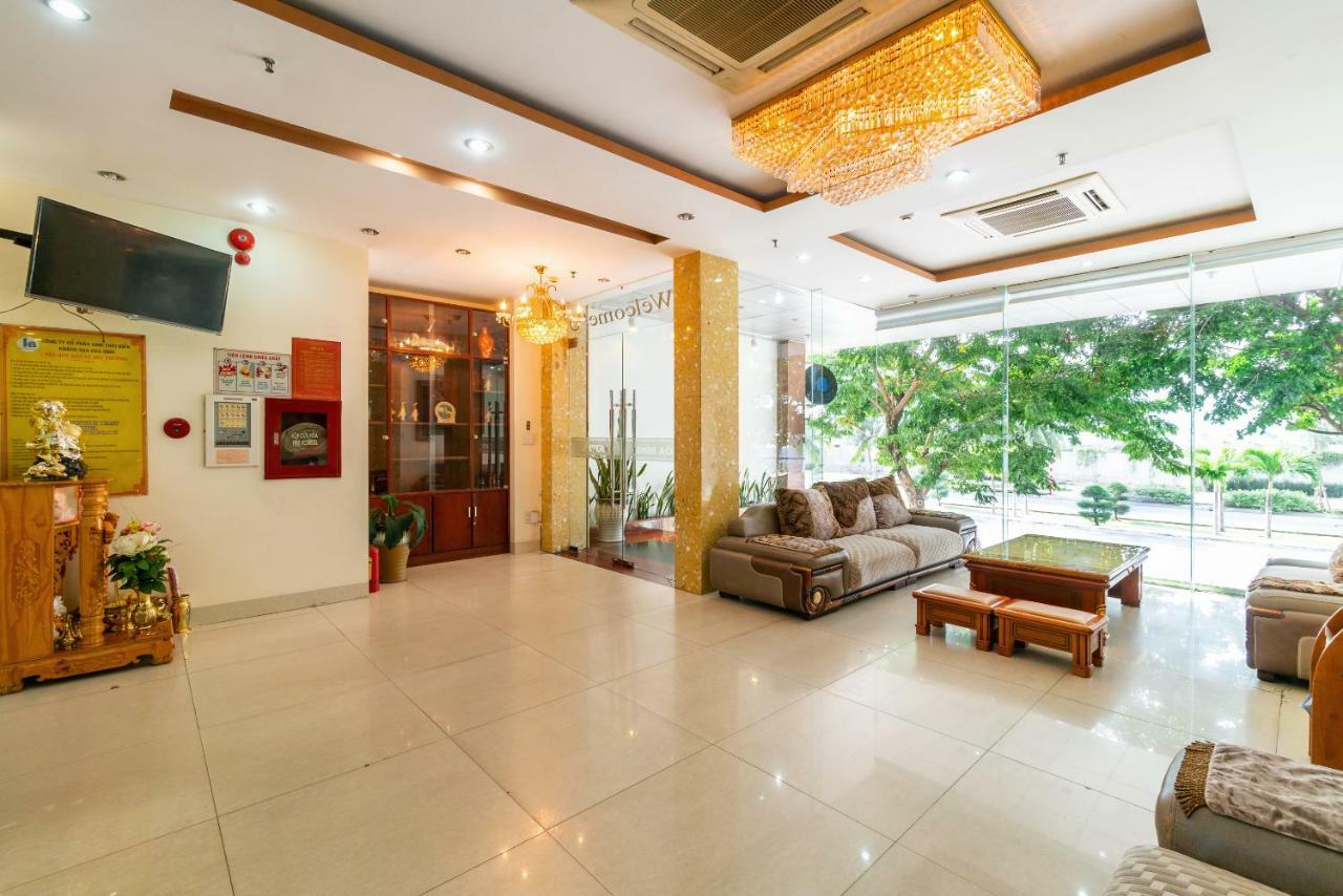 Oyo 375 Hoa Binh Hotel Дананг Экстерьер фото